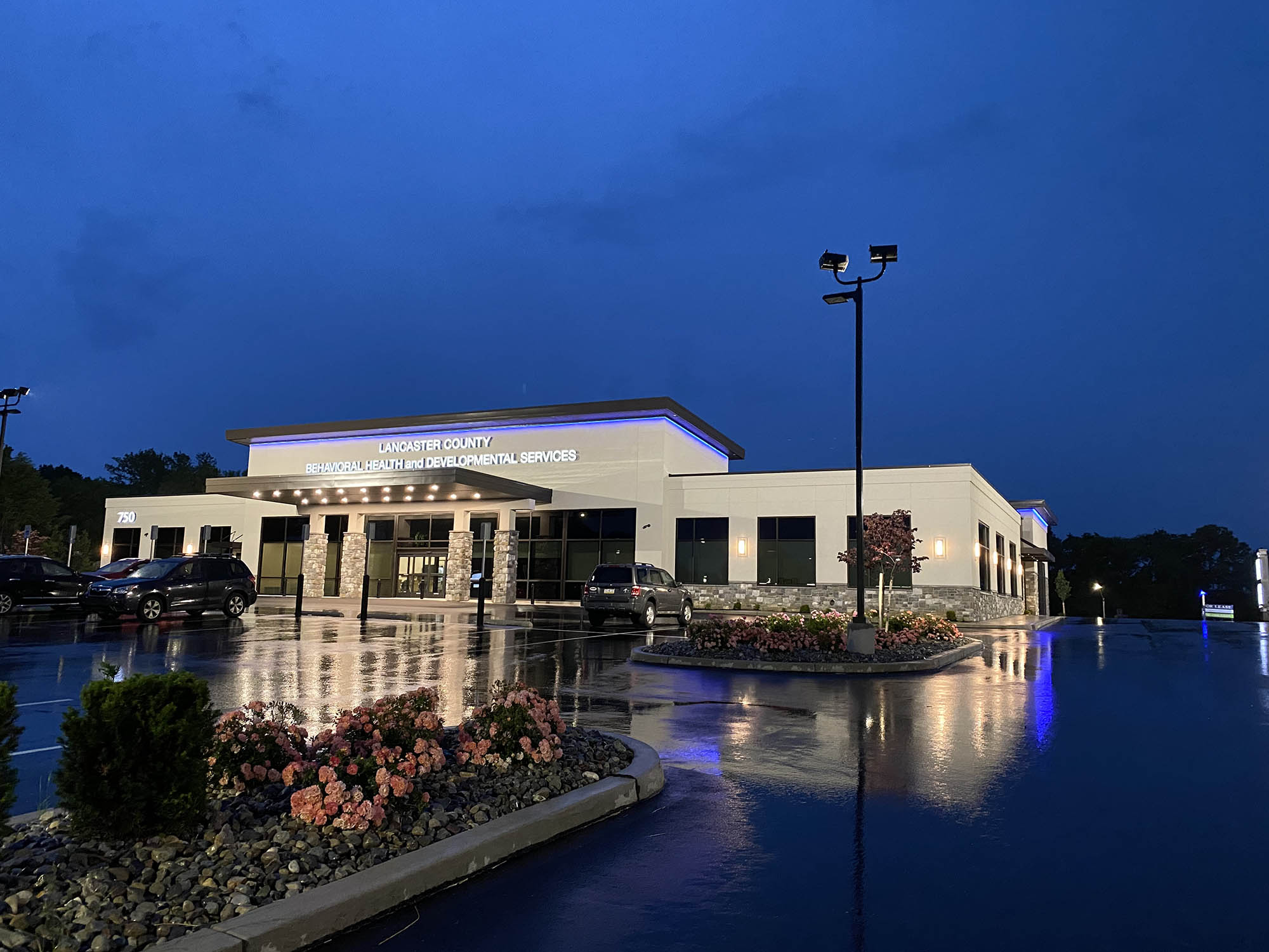 750 Eden Rd, Lancaster