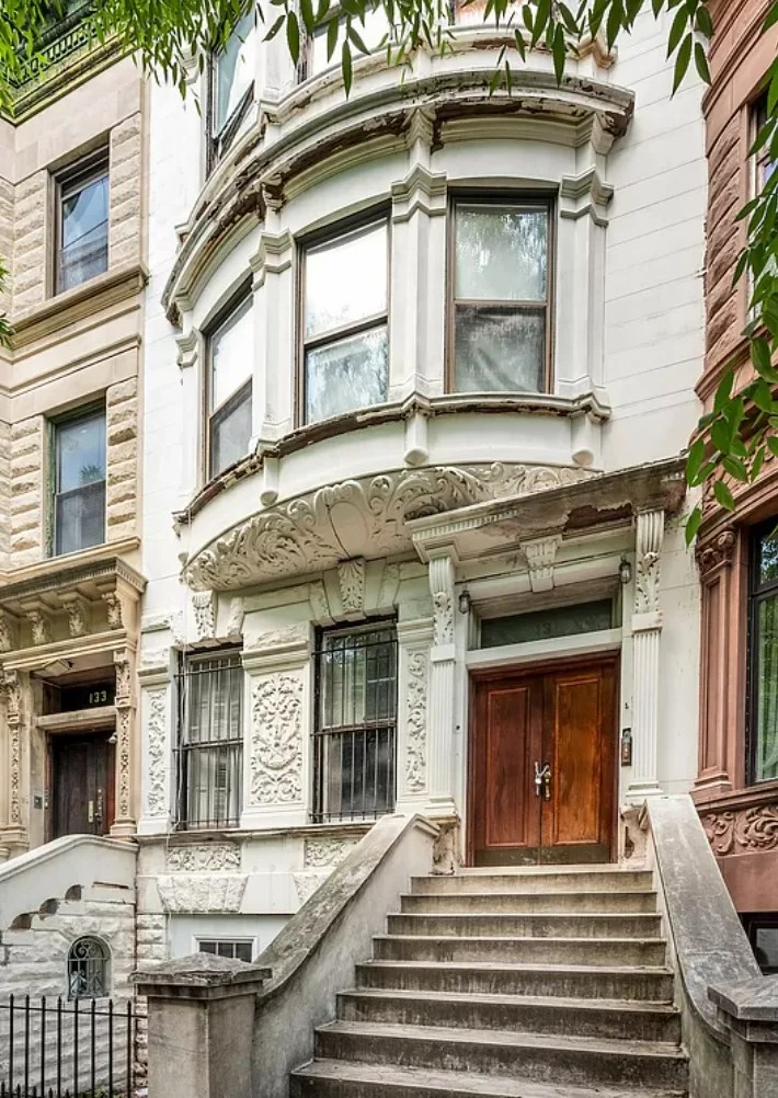 Brownstones in New York City & Everything You Should Know About Them