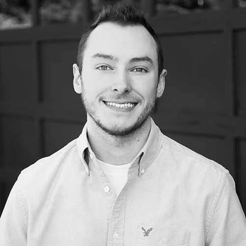 Meet Your Dream Real Estate Team REALTORS® Red Door Agency