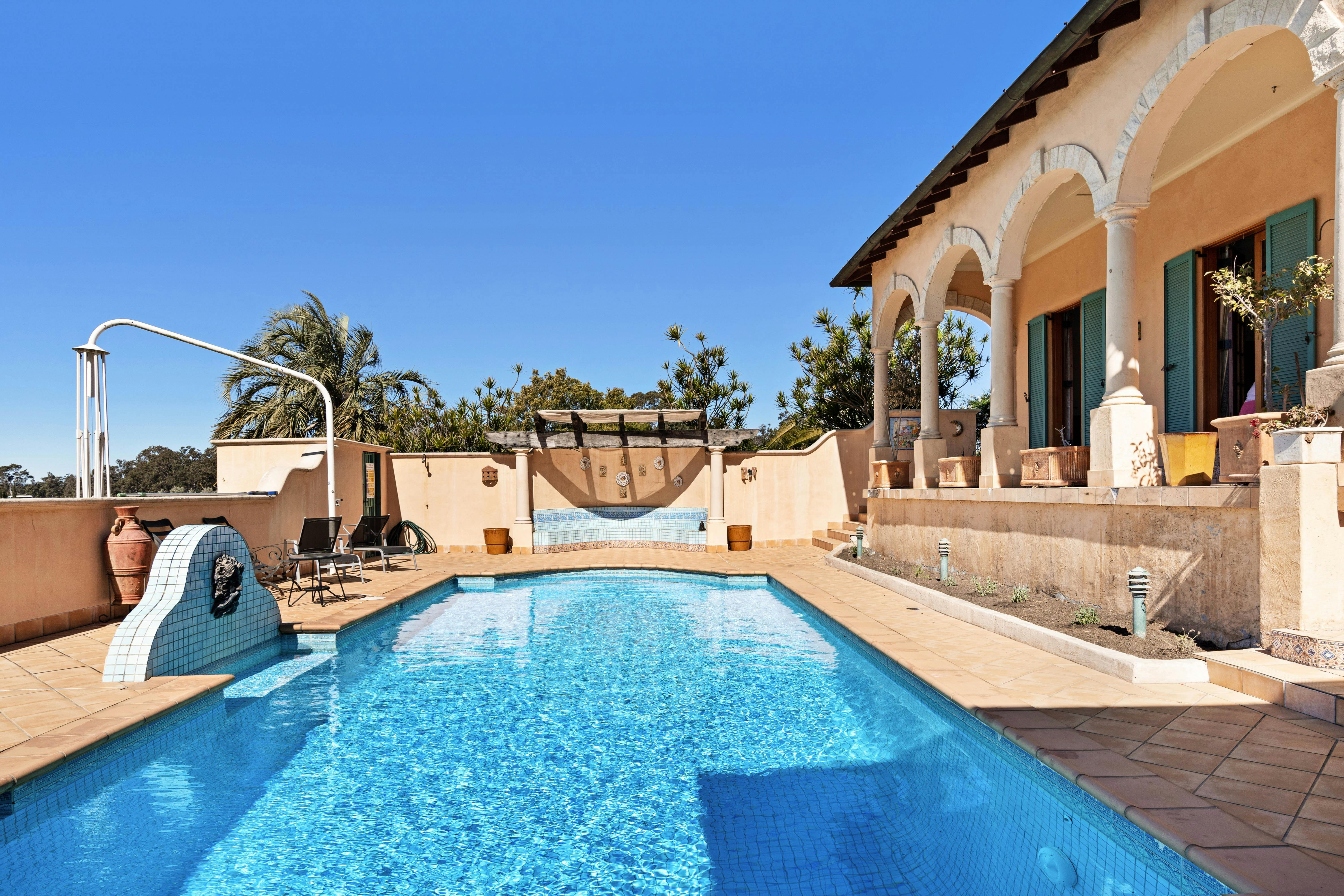 Iron Gate Estate Pokolbin Hunter Valley NSW Holidays