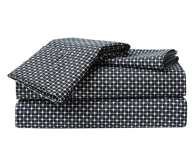 Serta Perfect Sleeper Black & White Geometric Grid Full 4Piece Sheet