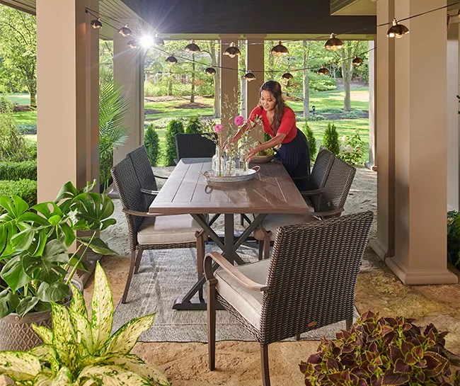 Broyhill Legacy Castle Pines 7Piece Patio Dining Set Big Lots