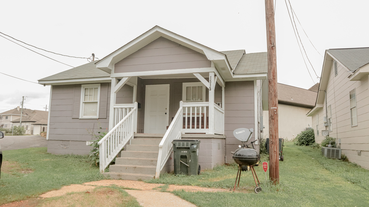 1513 25th Avenue WrightHurd Properties