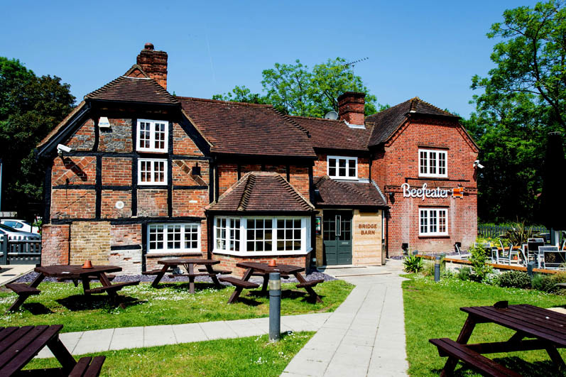 Bridge Barn Beefeater, Bridge Barn Lane, Horsell, Woking, GU21 6NL