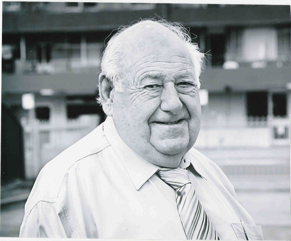 Bill Hall Real Estate Shop 2, 70A Railway Parade, Glenfield, 2565