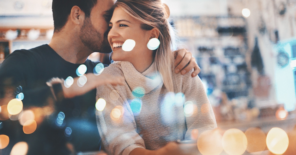 The Best Modern Love Podcasts to Listen to On Your Next Commute