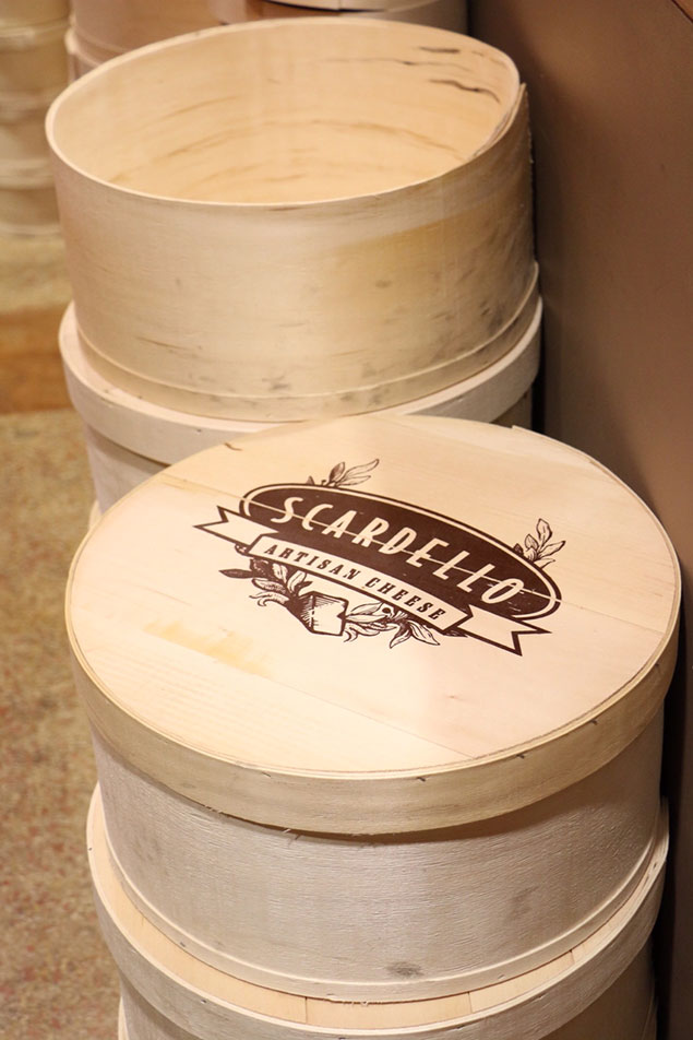 5 Blue Cheese Facts and Tips from Scardello D Magazine