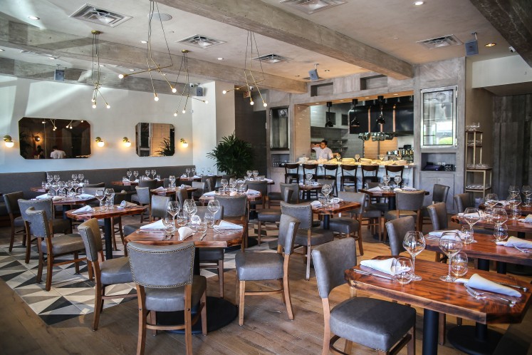 Somebody Help This Poor Girl Seeking Private Dining Rooms in Dallas