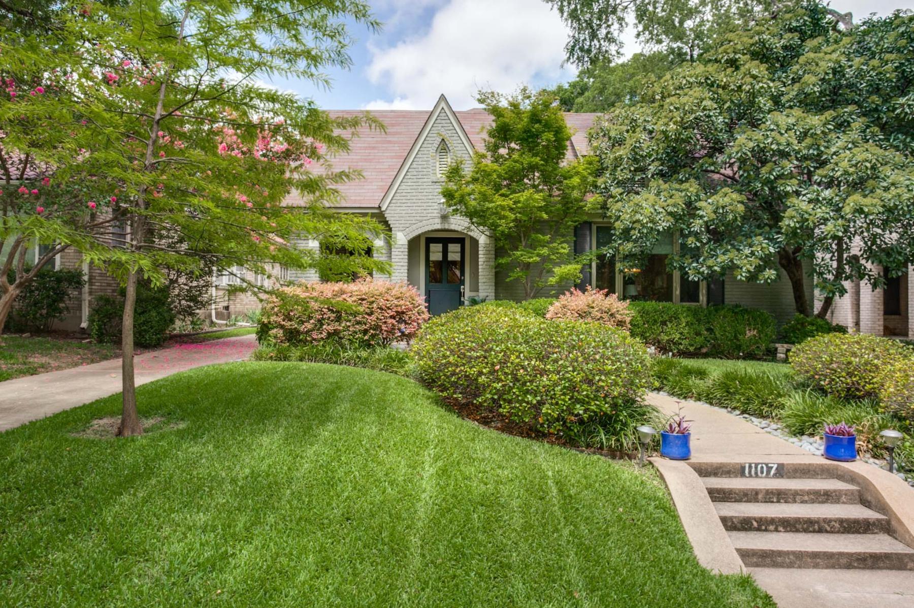 4 Updated, Classic Homes by the Arts District D Magazine