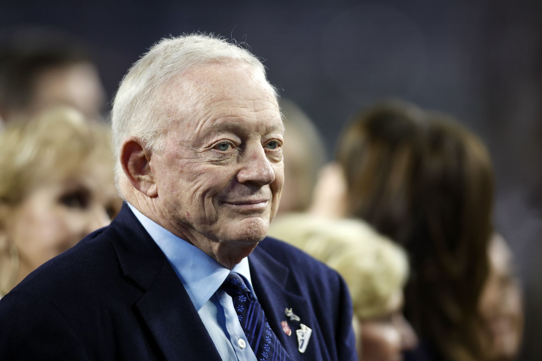 A Judge Orders Jerry Jones To Take a Paternity Test, But the Lawsuit Is