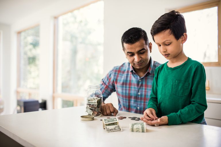 5 Banking Facts to Fortify Your Finances in 2022