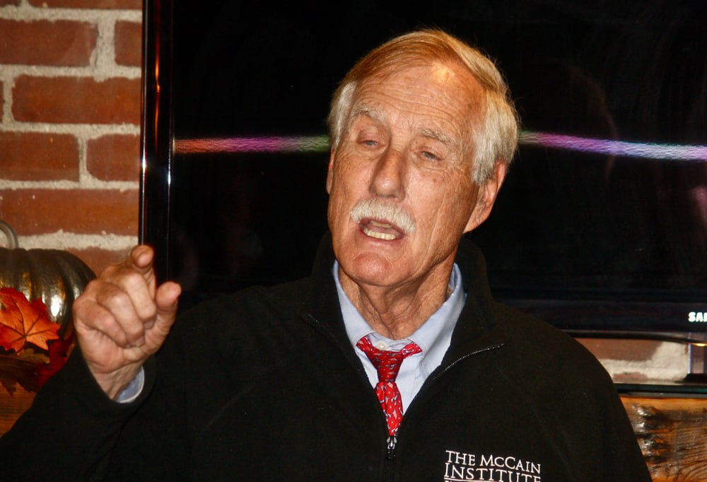 Angus King's net worth revealed