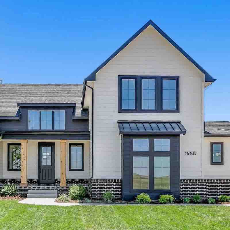 The Homeowner's Guide to Replacement Siding Fixr