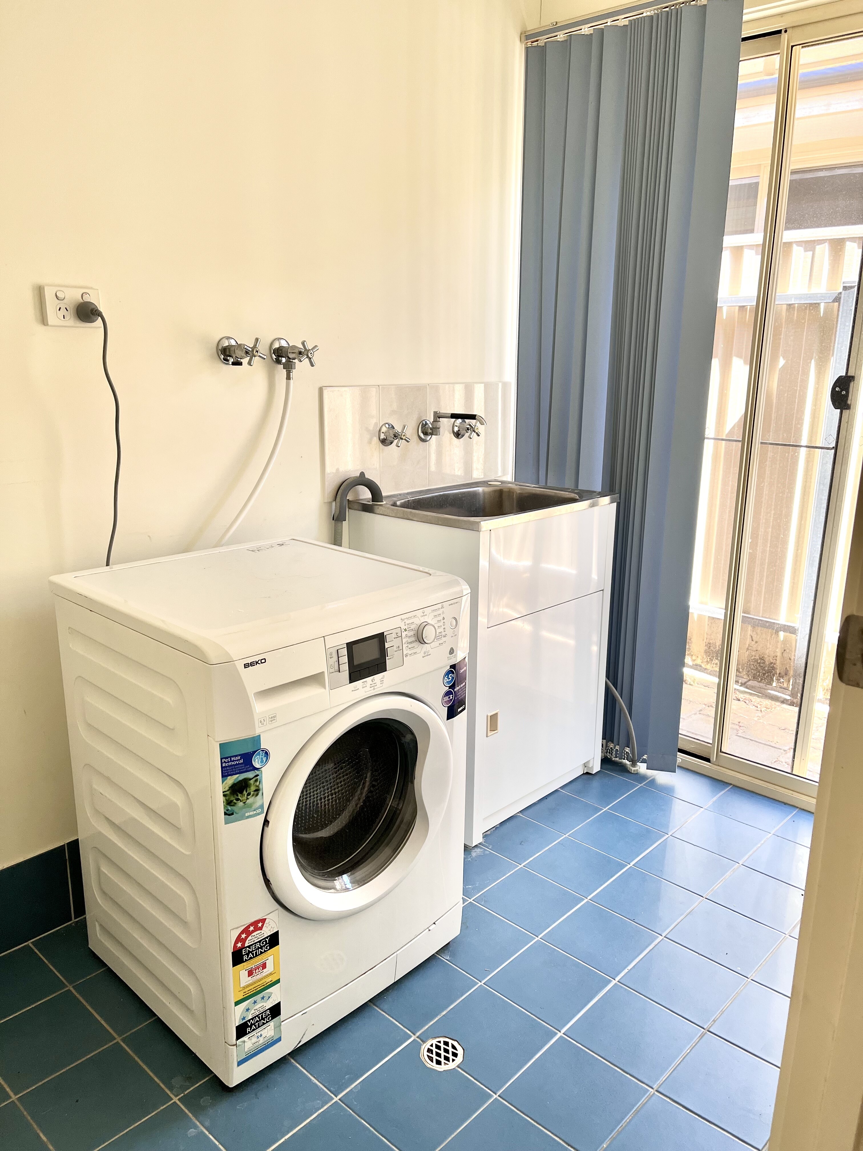 Share house Gardens, Adelaide 250pw, 3 bedroom house