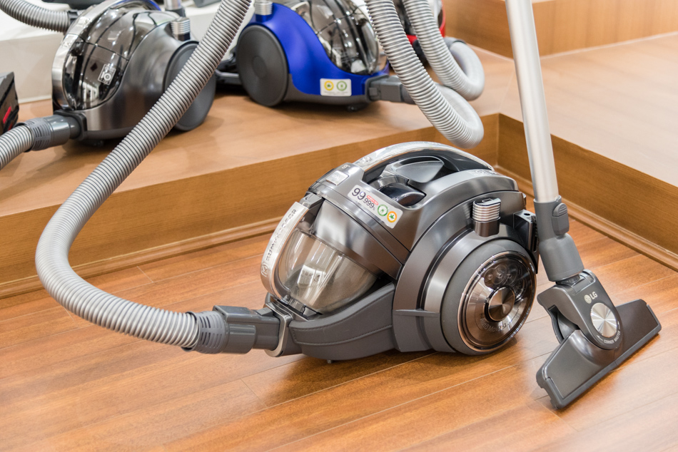 I used LG’s selffollowing, cordless vacuum cleaner and it was actually fun