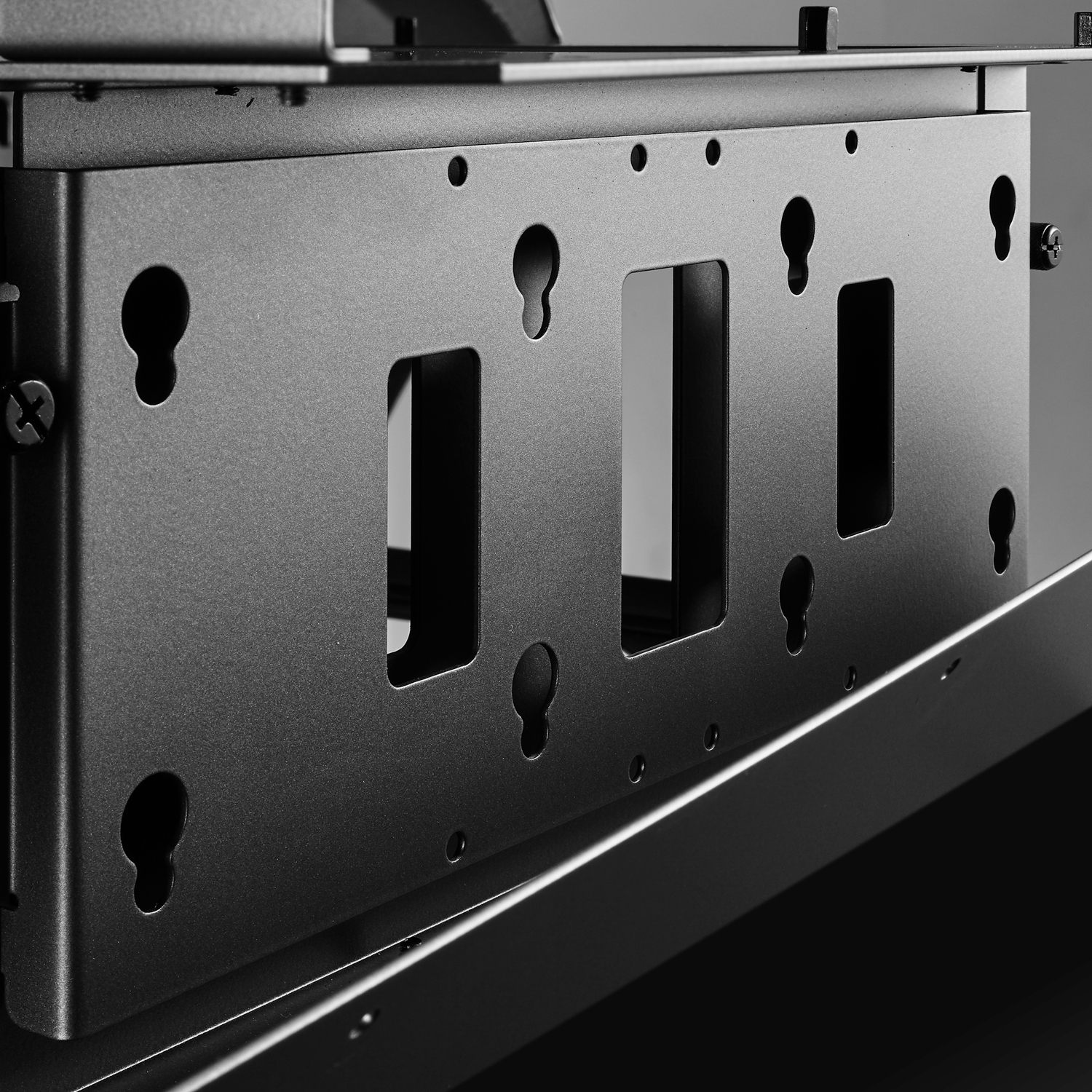 Make space for Azza’s Overdrive, their new E-ATX showpiece that's ready