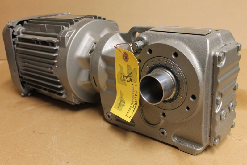 SewEurodrive KT37/T DRN90S4/DH, Helicalbevel Gearmotor