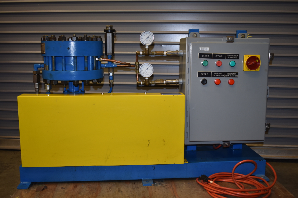 Fluitron S135 helium diaphragm gas compressor 500 PSI