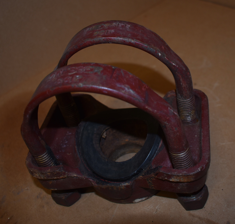 Dresser saddle tap tee 3" cip ,4" od