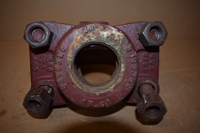 Dresser saddle tap tee 3" cip ,4" od