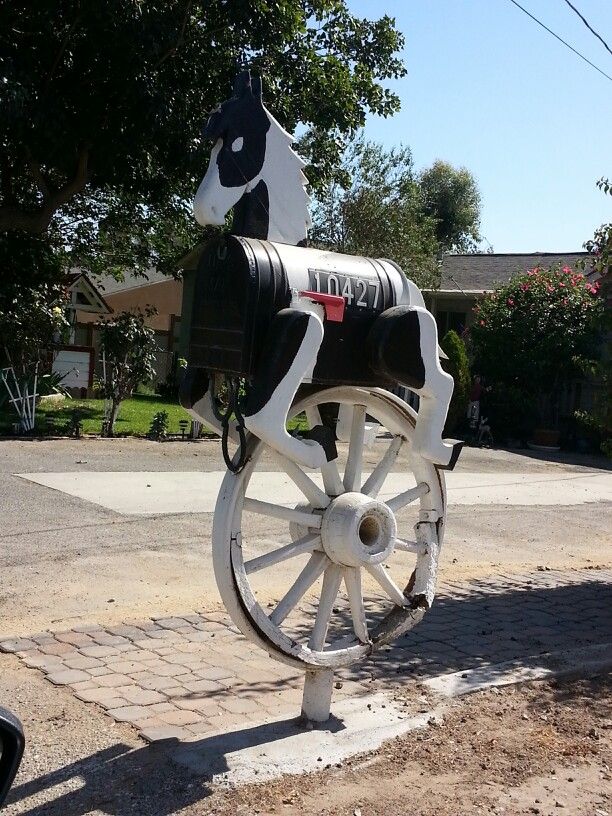11 Horse Mailboxes (For The Truly Obsessed) HORSE NATION