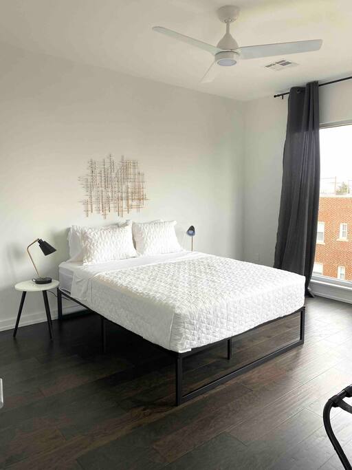 Skyline Views Modern 3 Level Condo in Downtown OKC OKC