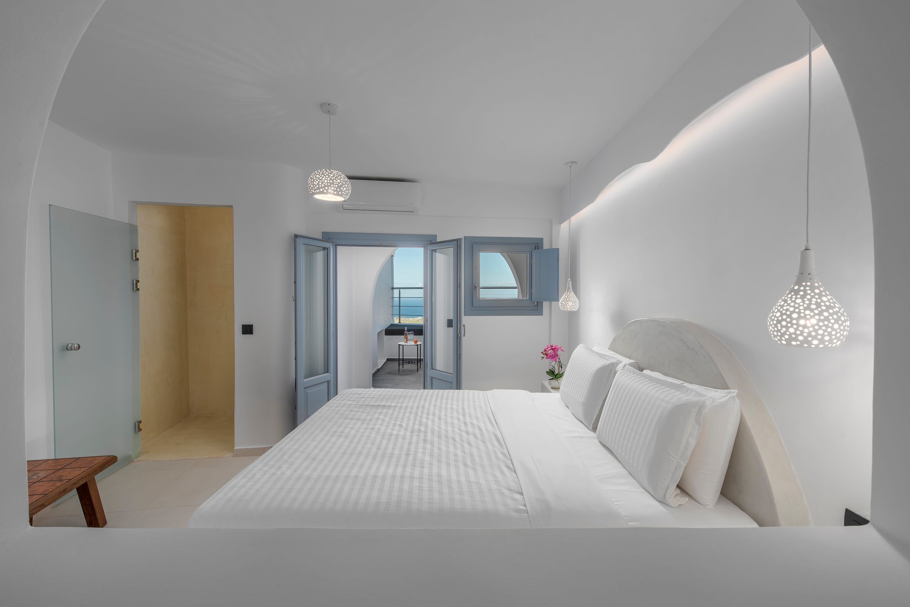 Luxury in Santorini I Sole d'oro Luxury Suites Sole d