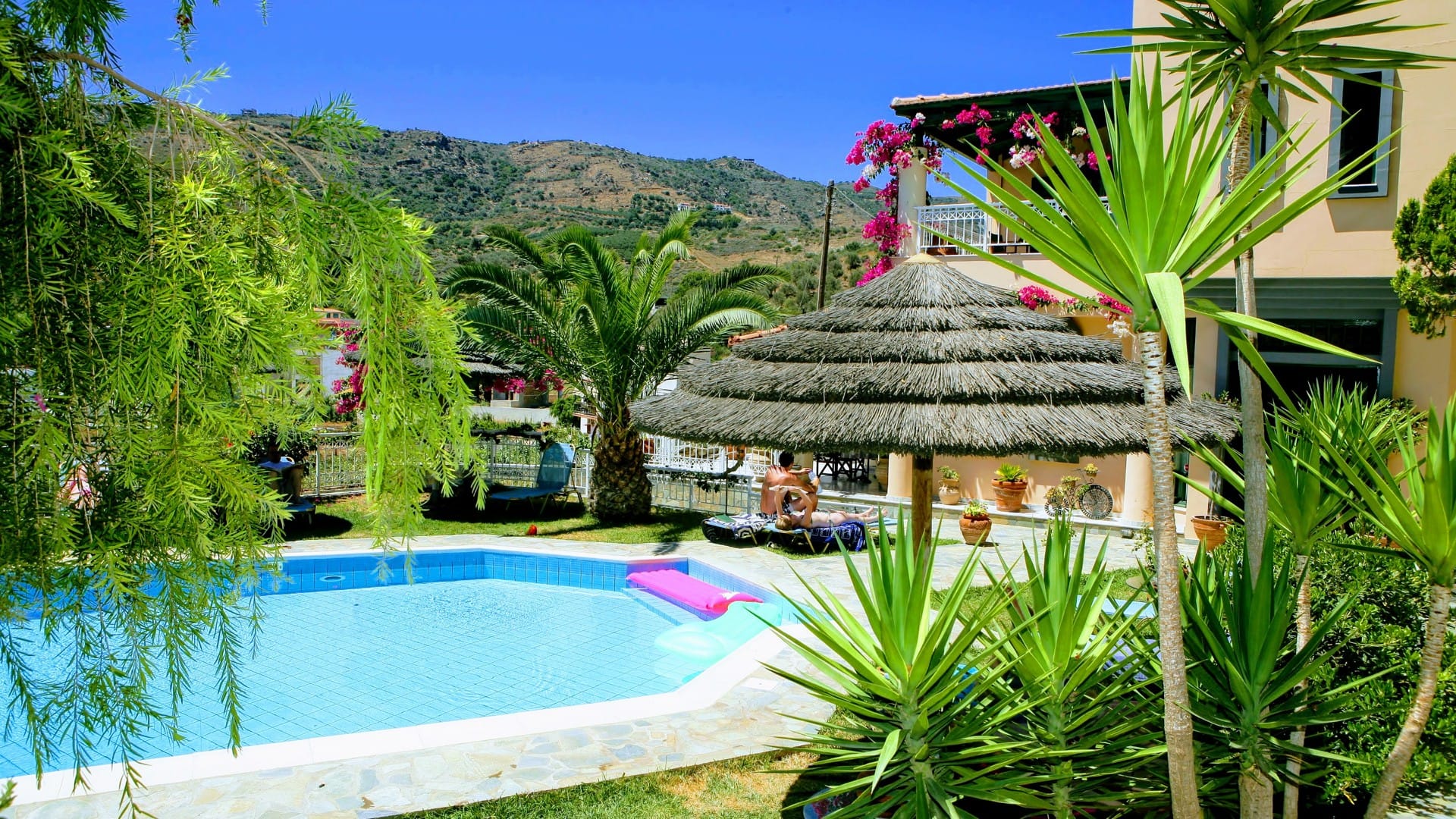 Loyalty Club Hotel in Agia Pelagia, Crete I Aquarius