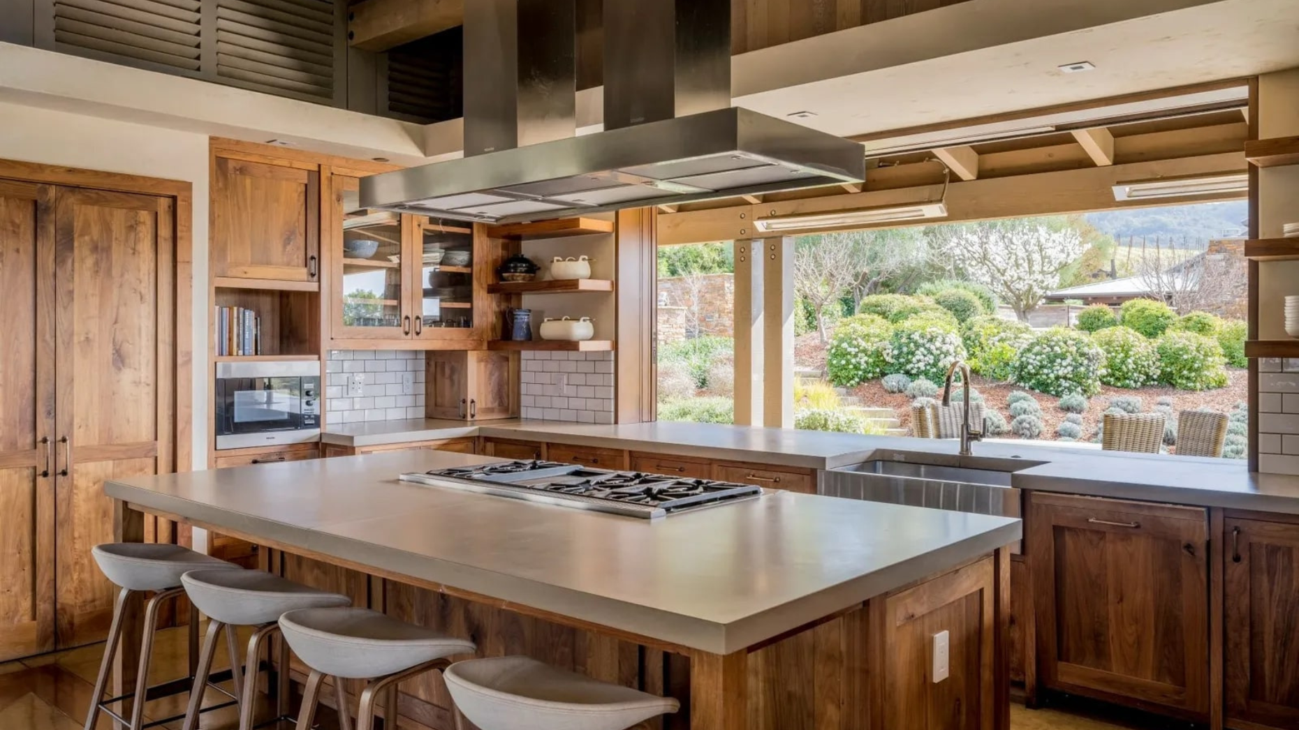 5 trends in highend chef’s kitchens Inman