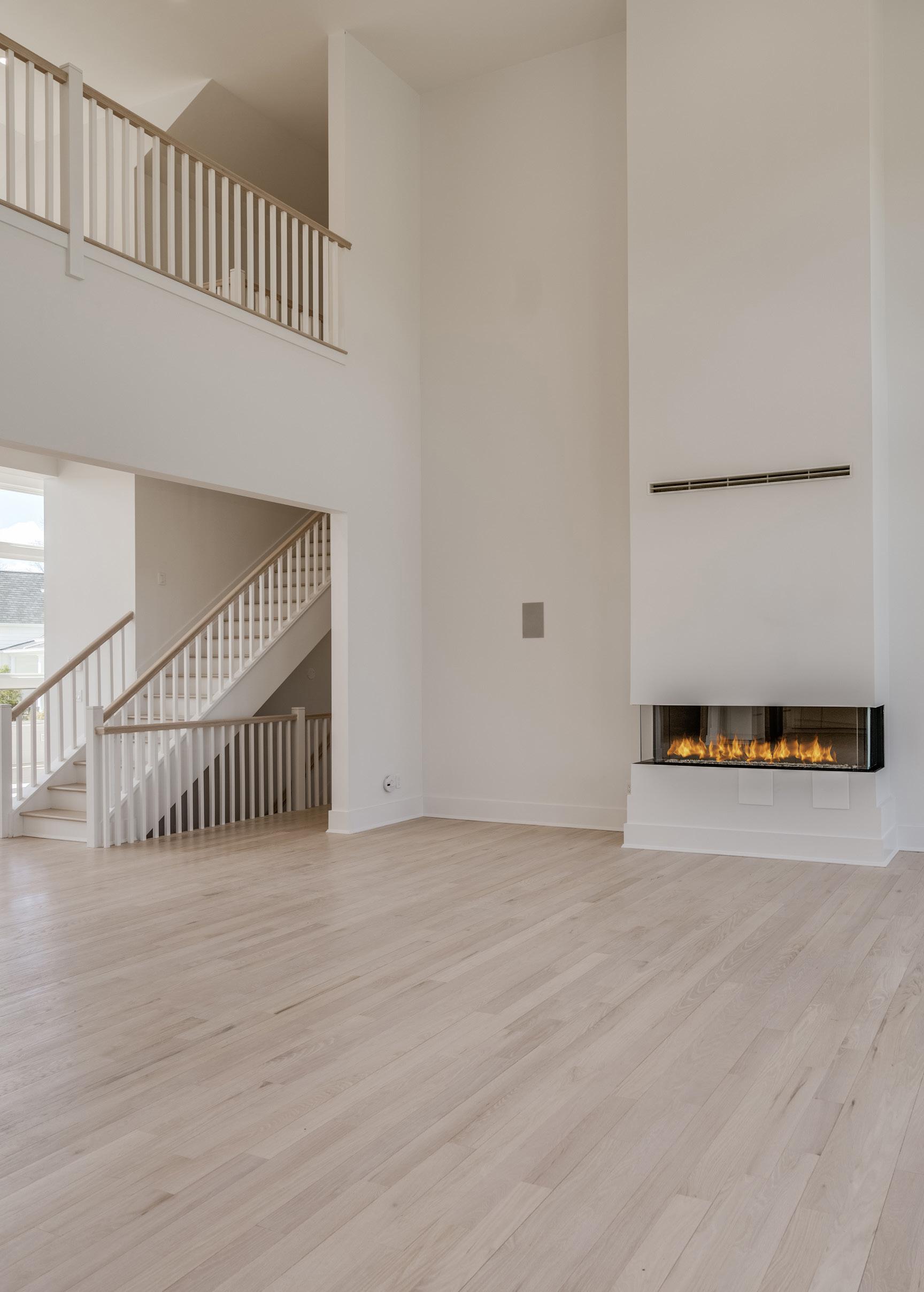 Eagle's Landing Dix Hills, New York by Daniel Gale Sotheby's