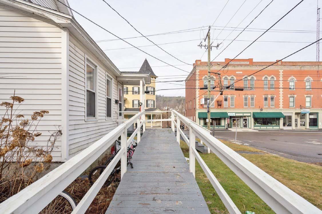 22 Central Street Lisbon, NH by LAKE LIFE REALTY Brie Stephens Issuu