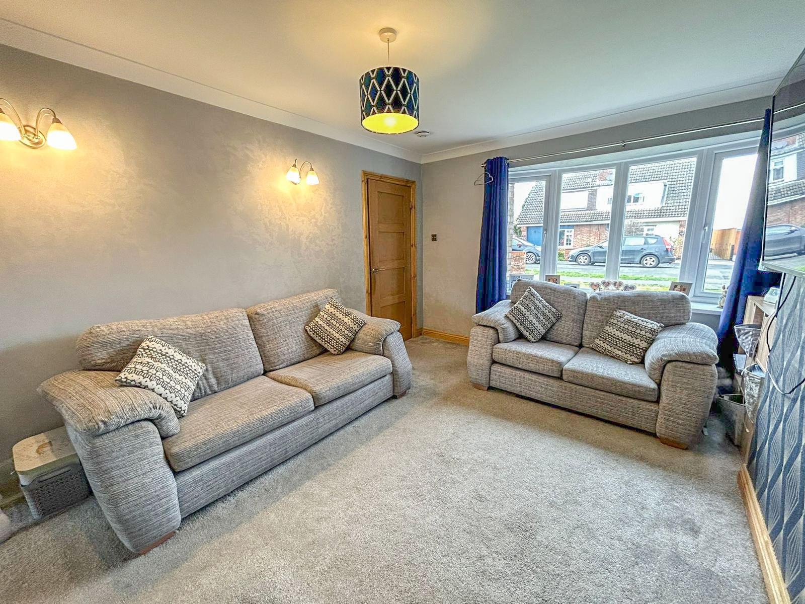 Ashtree Close by Fine & Country / DDM Residential Issuu