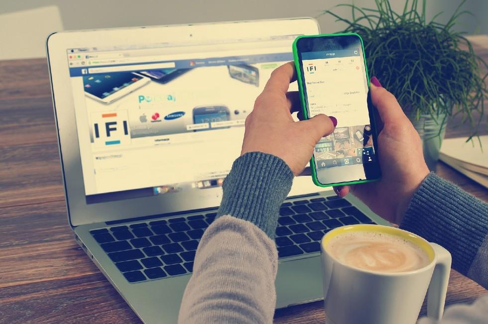 How to Scan QR Code on MacBook Air Best 5 Methods by