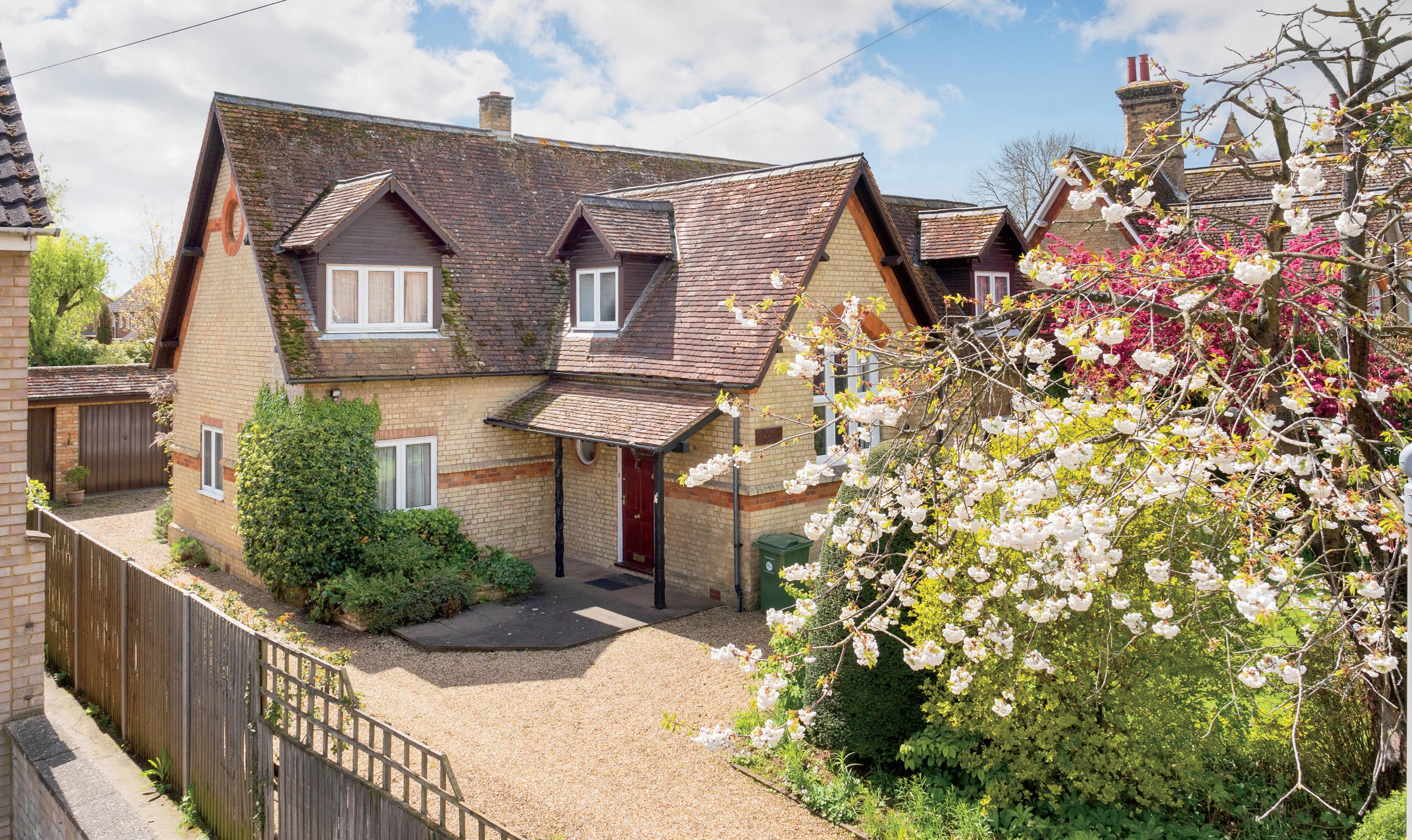 Upper Caldecote, Biggleswade, Bedfordshire by Fine & Country Issuu