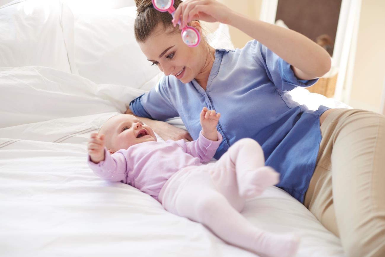 The Difference between 4Month Sleep Regression and Teething by