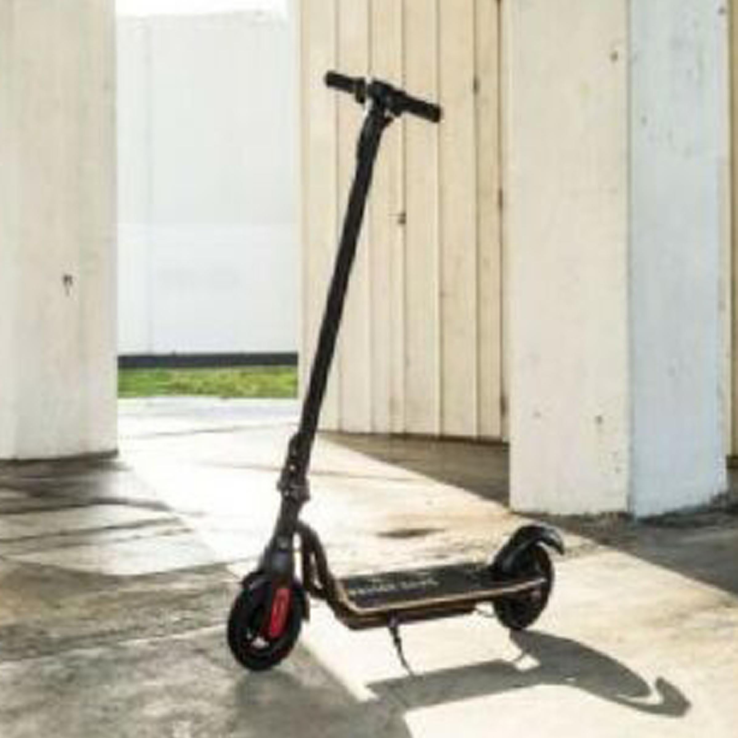 Dick Smith Refurbished Kaiser Baas Revo E1 Adult Folding