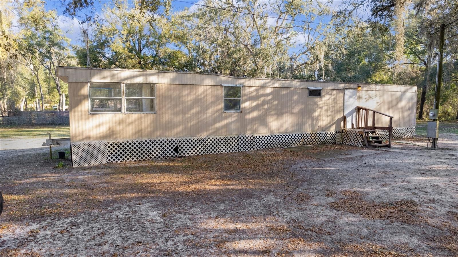 1 Acres, 11603 CR 683, ster, FL 33597 Land and Farm