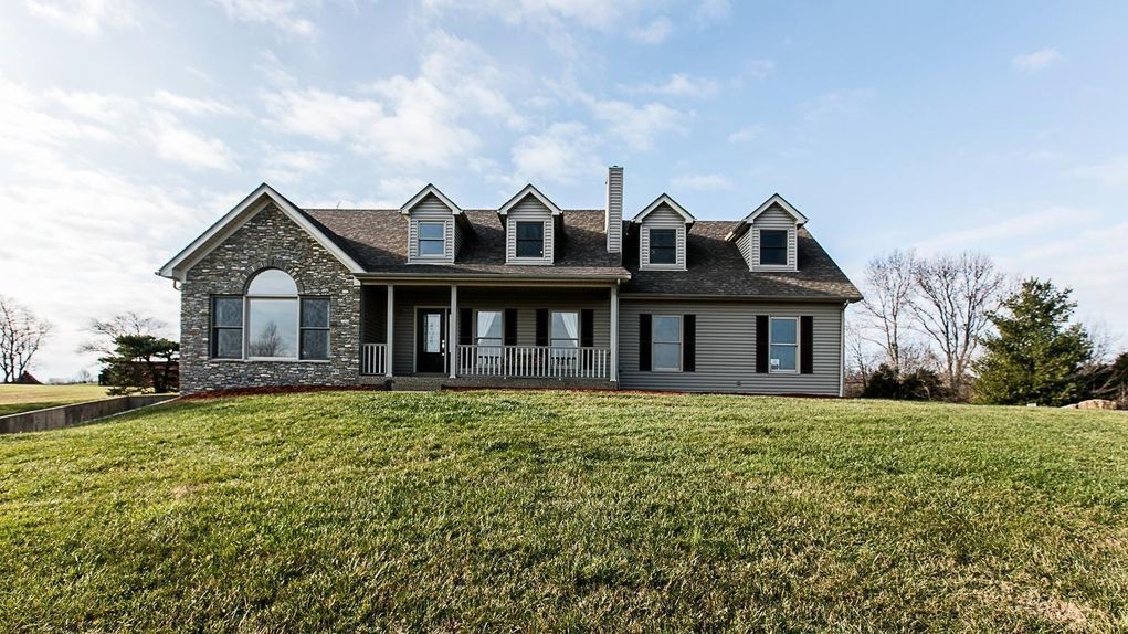 6.7 acres in Clark County, Indiana