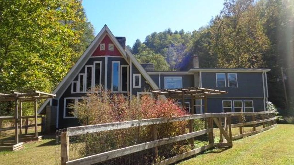 12.58 acres in Caldwell County, North Carolina