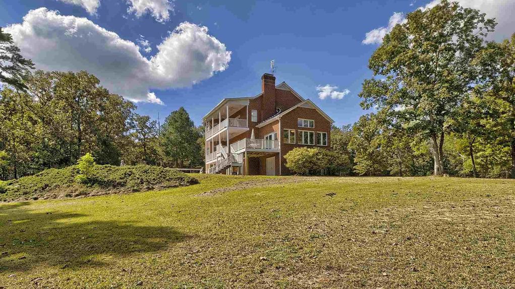 16 acres in Fairfield County, South Carolina