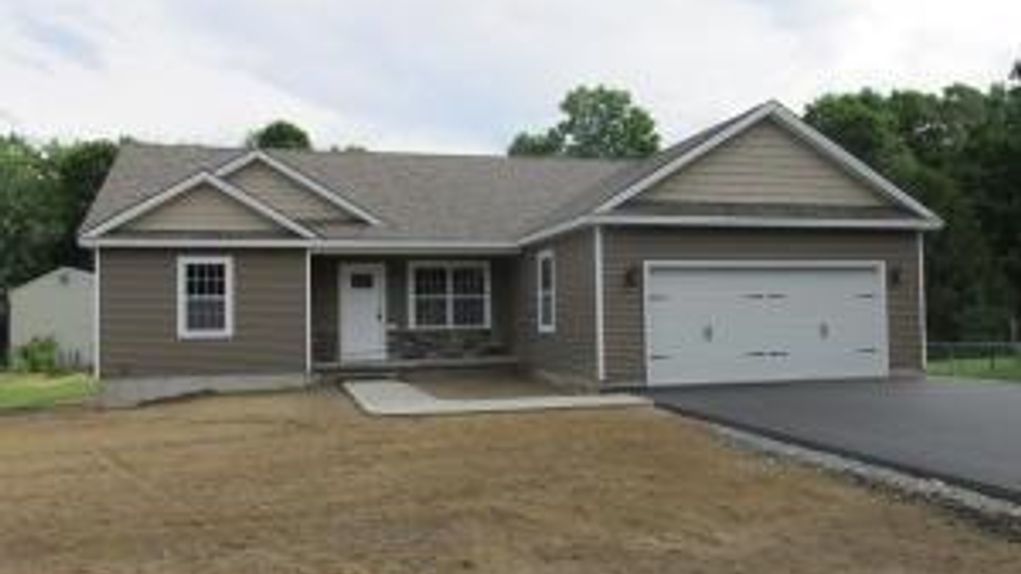 2 acres in Saratoga County, New York