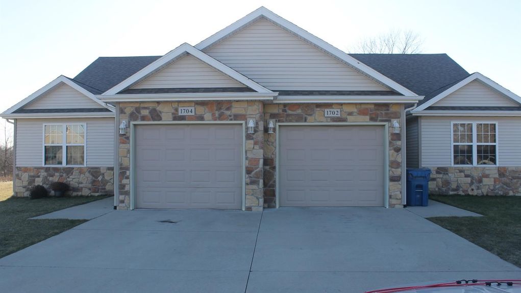 0.89 acres in Jasper County, Indiana