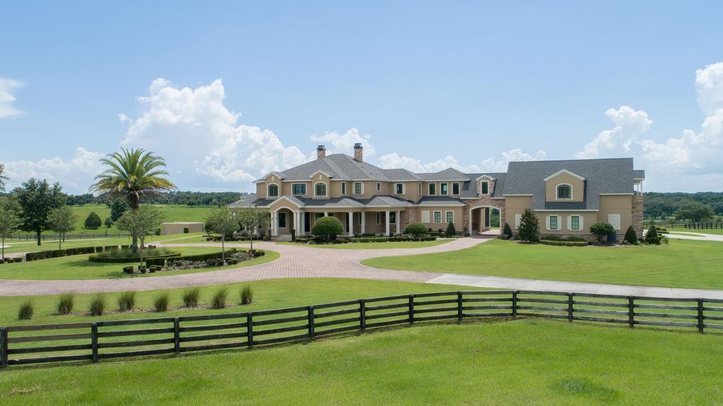 Luxury Equestrian Estate on 78 Acres