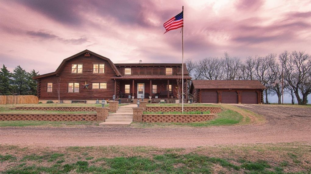 2.28 acres in Saline County, Kansas