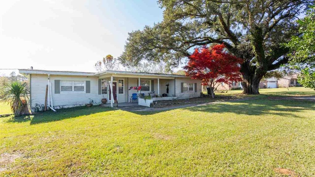 2 acres in Escambia County, Florida