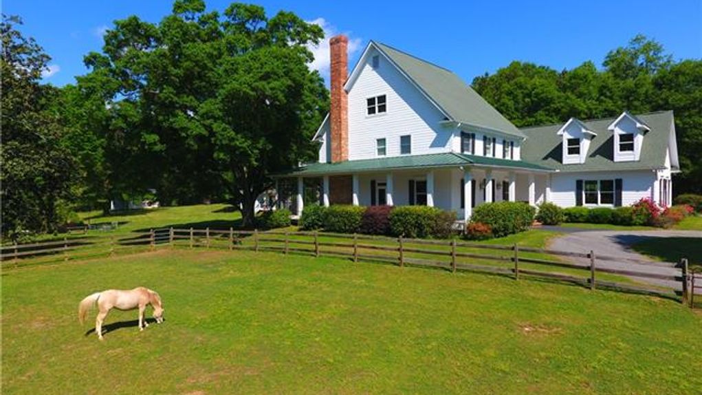 5 acres in Mecklenburg County, North Carolina