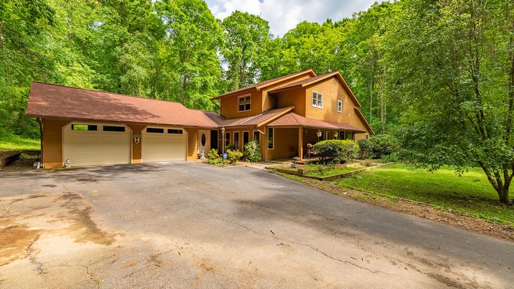 1.5 acres in Monroe County, Tennessee