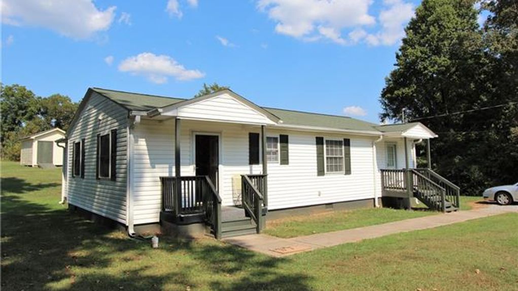 0.6 acres in Gaston County, North Carolina