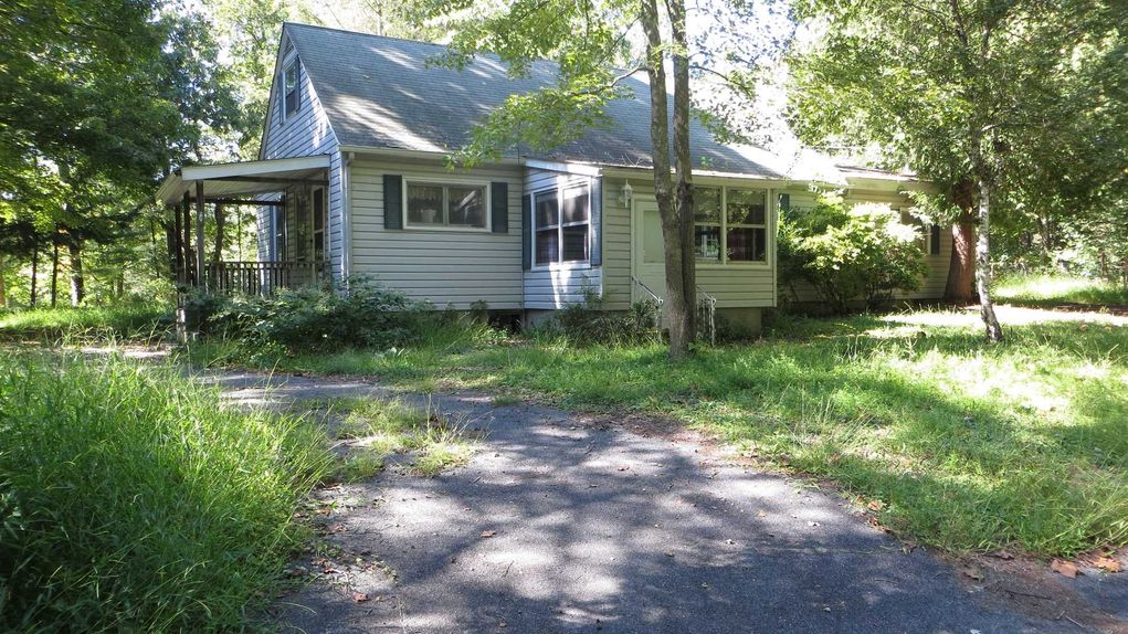 1.35 acres in Dutchess County, New York