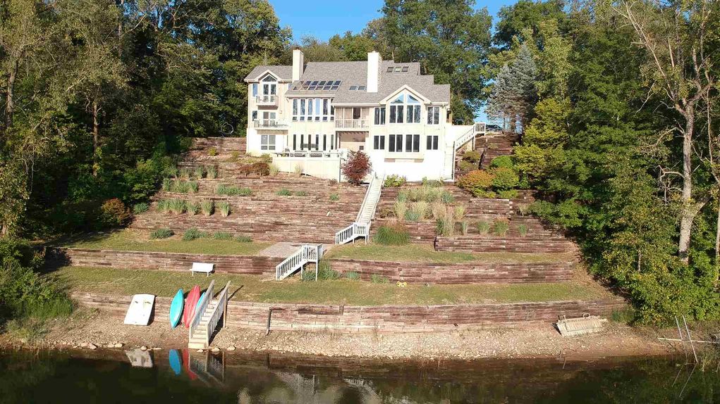 4.7 acres in Kosciusko County, Indiana